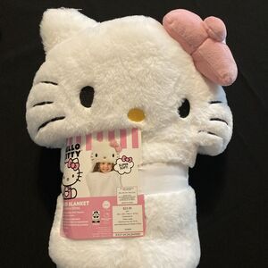NWT Hello Kitty By Sanrio White Hooded Blanket Super Soft Plush, Kawaii Cozy